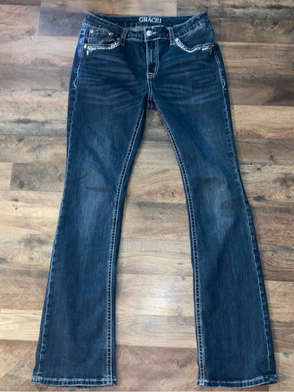Grace in LA boot cut jeans - Picture 3 of 7